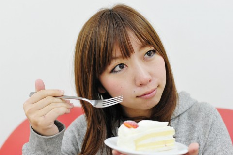 内臓脂肪レベルを上げない食事は低糖質で低脂肪