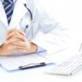 HIV治療の中断後の復帰率向上に「思いやりある対応」