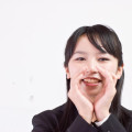 痙攣性発声障害が治る「一色メソッド」とは